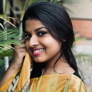 Singer Arunita Kanjilal Age, Height, Husband, Father, Family, Biography
