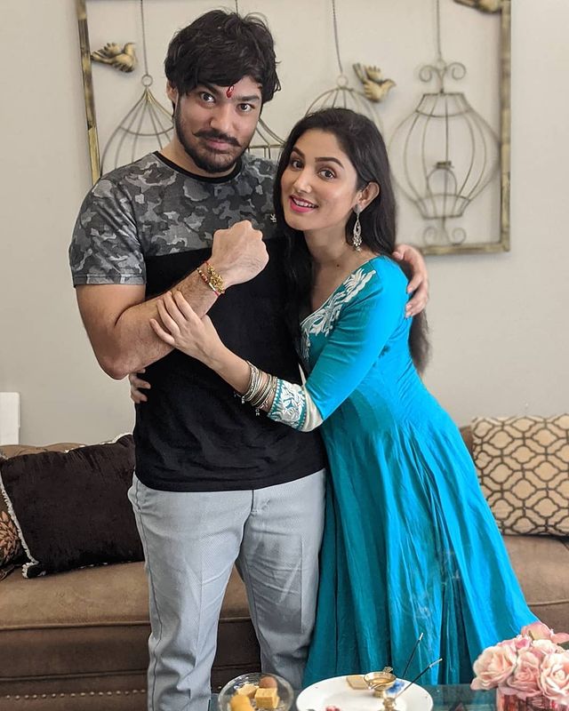 Donal Bisht with her brother Ranjan