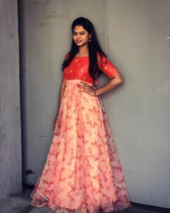 Singer Ramya Behara Age, Husband, Parents, Family, Songs List