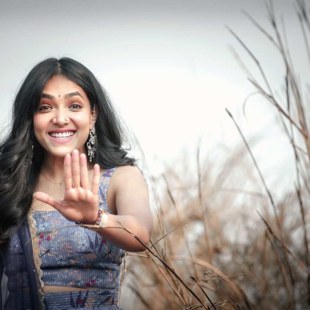 anupama-gowda-bigg-boss-kannada-age-husband-family-serials-list