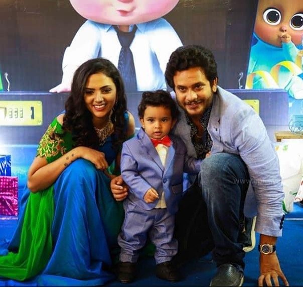 Manikanta with his Wife Sofia and Son