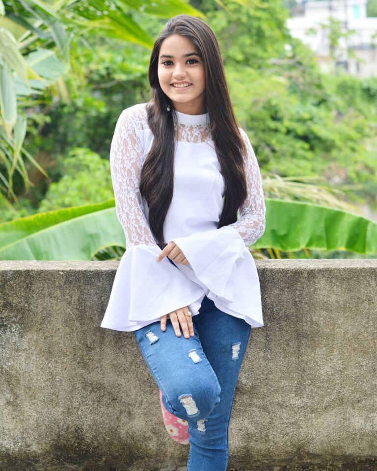 Singer Bidipta Chakraborty (Indian Idol 13) Age, Mother, Family