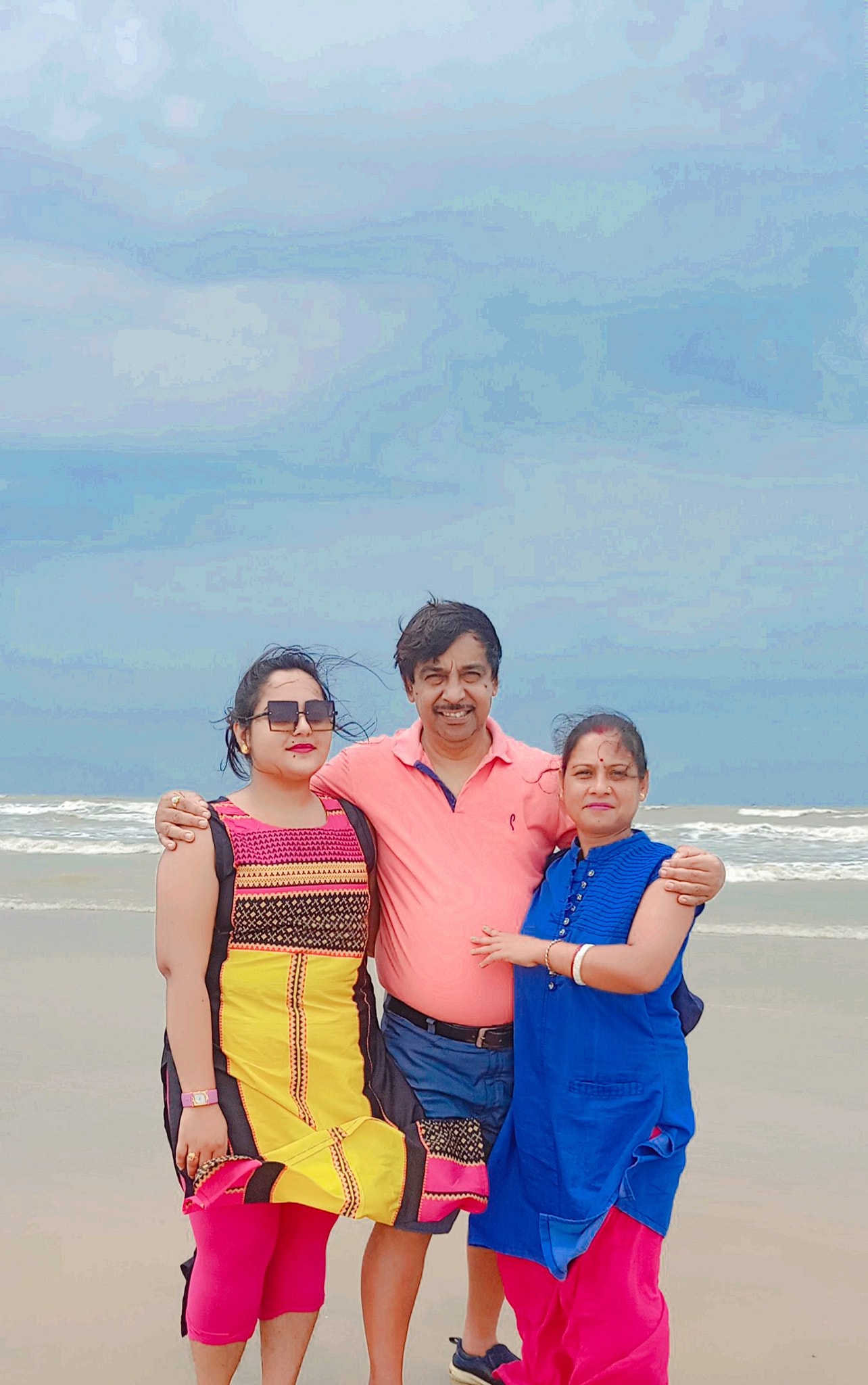 Deboshmita Roy With her Parents