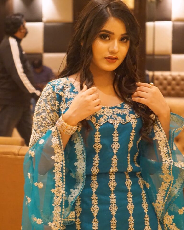 Singer Bidipta Chakraborty (Indian Idol 13) Age, Mother, Family