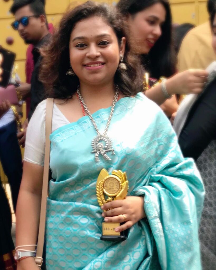 Singer Sonakshi Kar (Indian Idol 13) Age, Mother, Family, Biography, & More