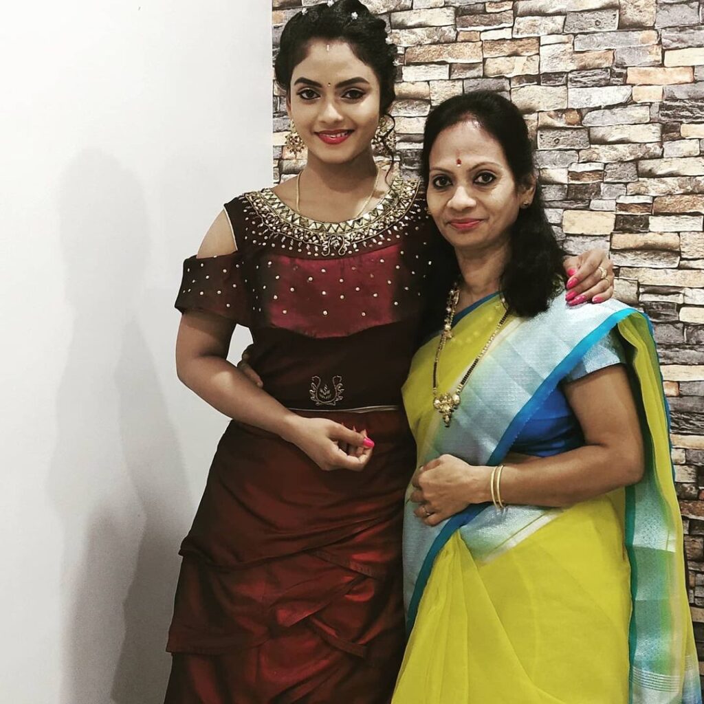 Jaya Harika with her Mother Geetha
