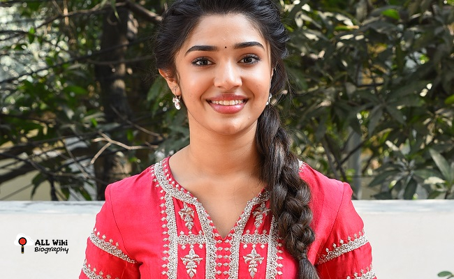 Krithi Shetty Movies List | Krithi Shetty Movies From her debut movie Super 30 - All Wiki Biography