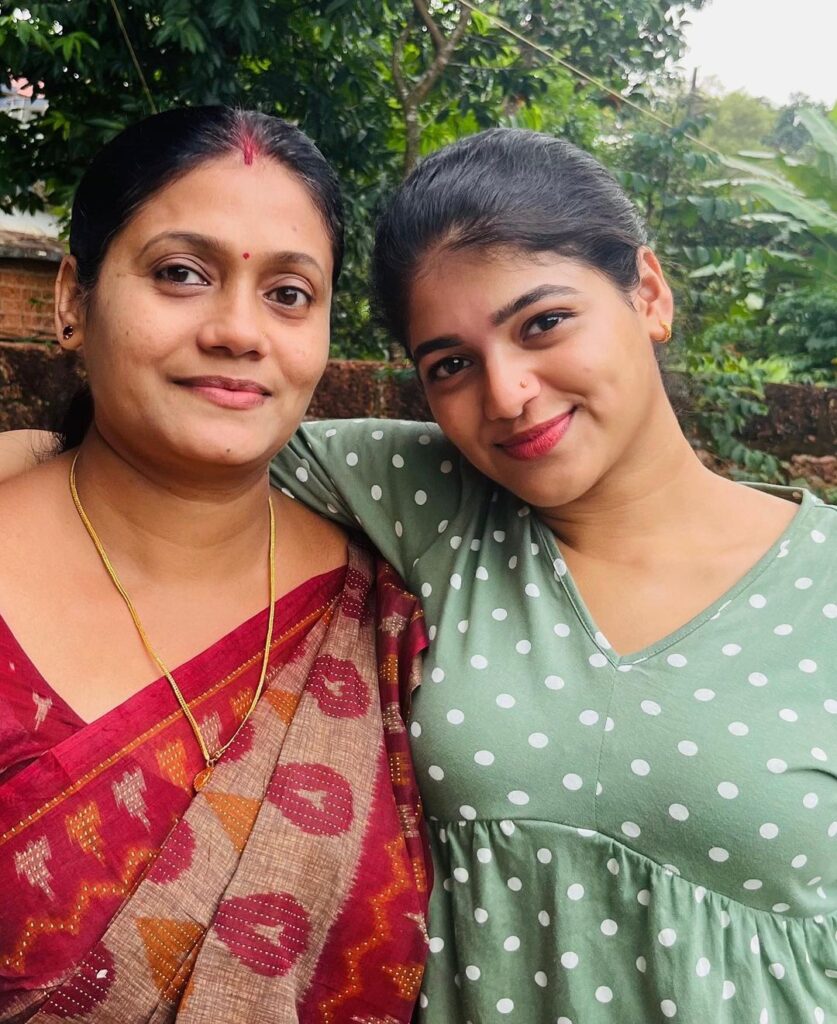 Sangeerthana Vipin with her Mother