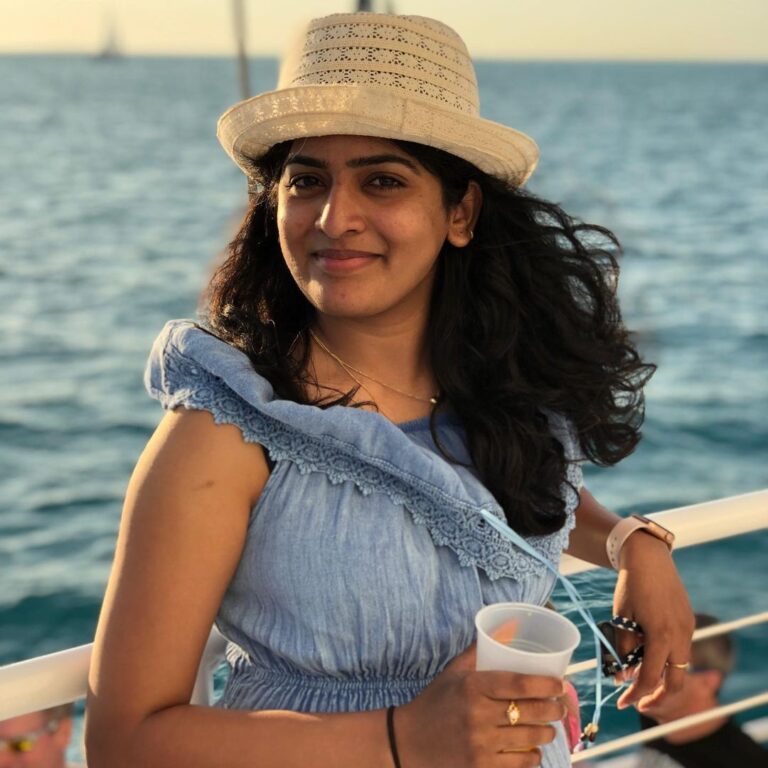 Amulya Reddy Wiki, Biography, Age, Husband, Family, Serials List & More