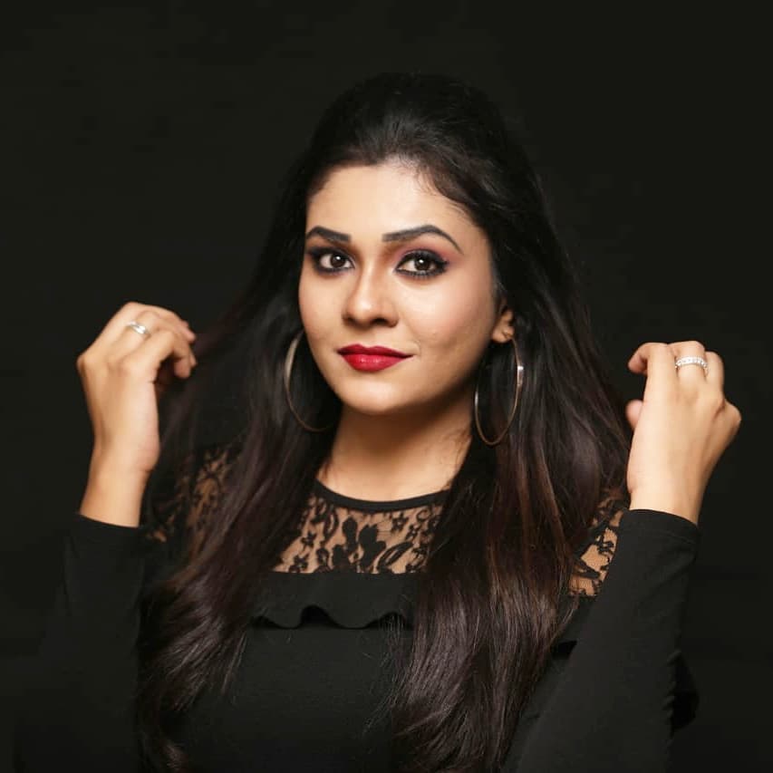 Chandhini Prakash Age Husband Family Serials List Biography Wiki 
