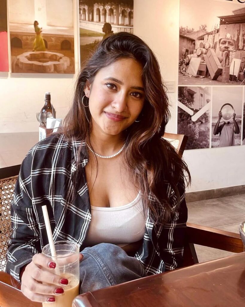 Manika Chikkala Movies