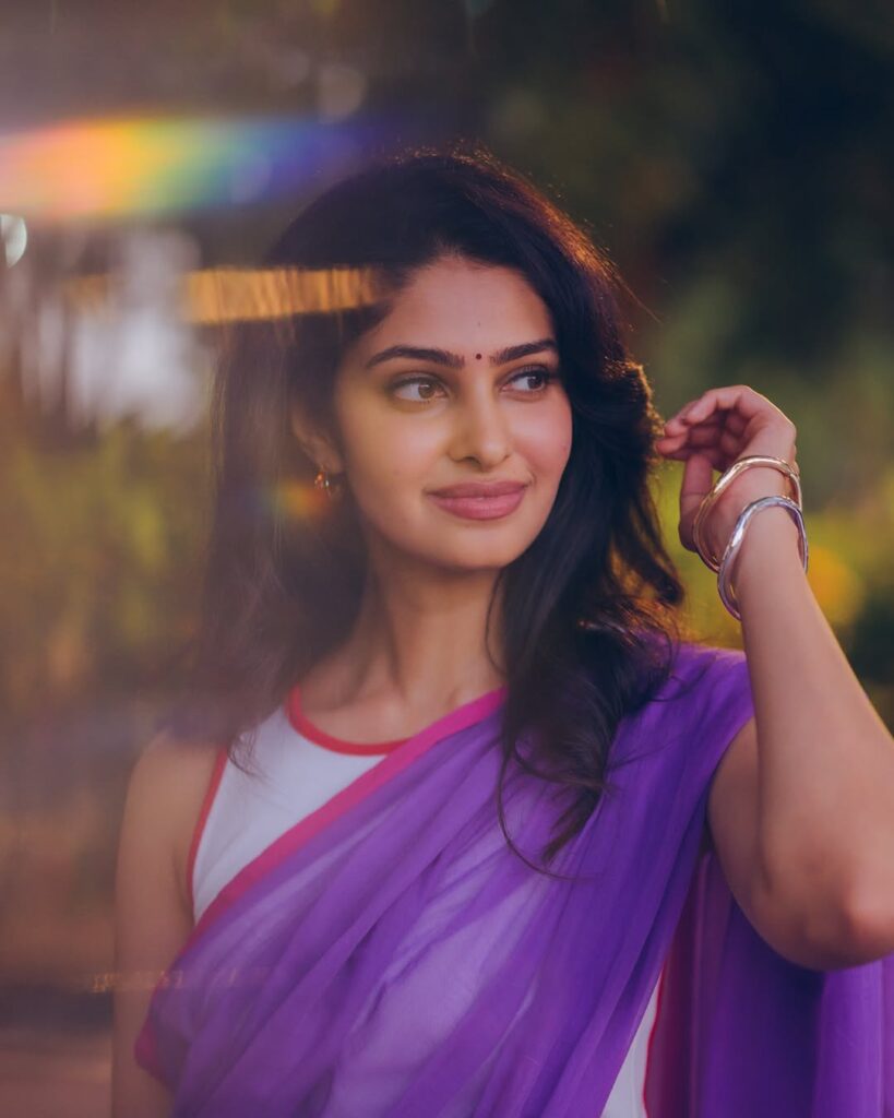 Manasa Varanasi Telugu