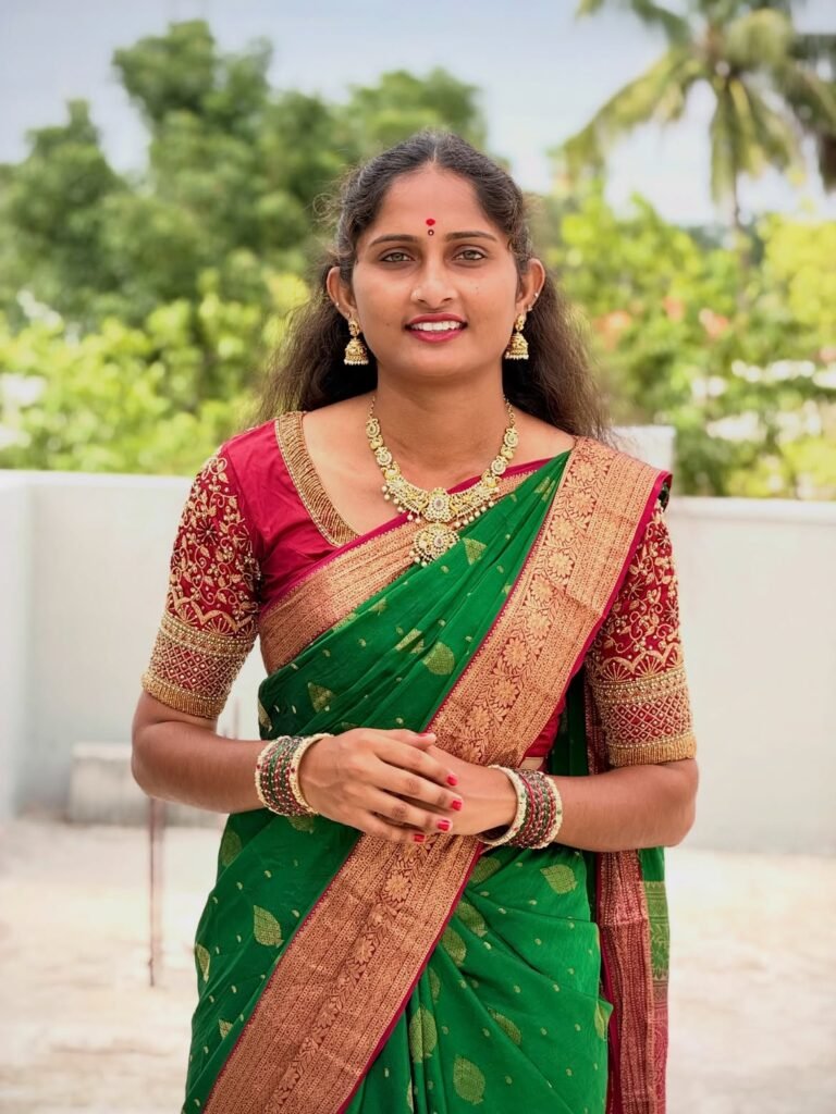 Singer Jhansi Biography